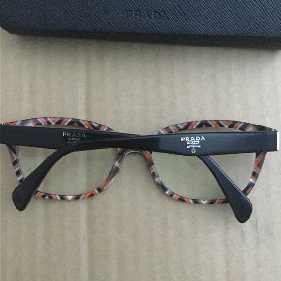 Prada Optical Eyewear - Picture 5 of 5